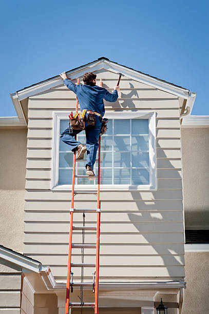 Affordable siding repair and maintenance services in Georgiana, AL
